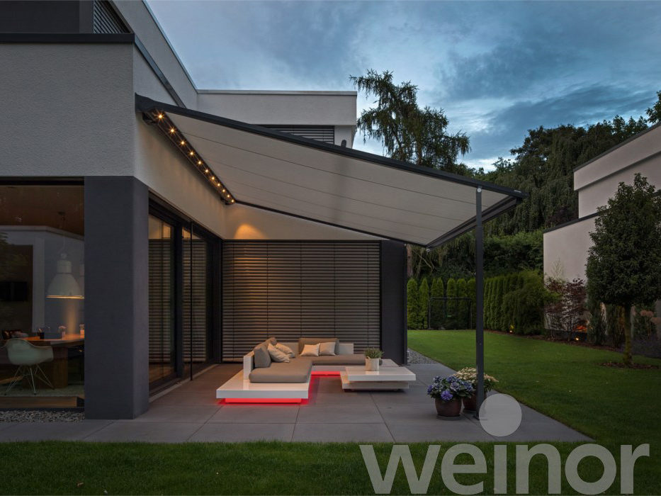 Isol&Plus - Pour faire de votre terrasse ou de votre balcon un lieu protégé en toute saison, les stores à structure fixe sont l’idéal